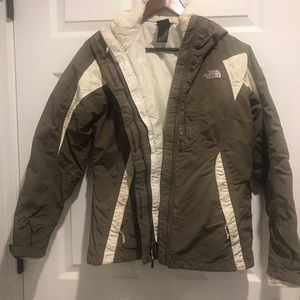 Women’s Northface Rain Jacket